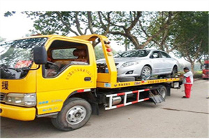 察哈尔右翼后旗附近24小时汽车拖车服务热线